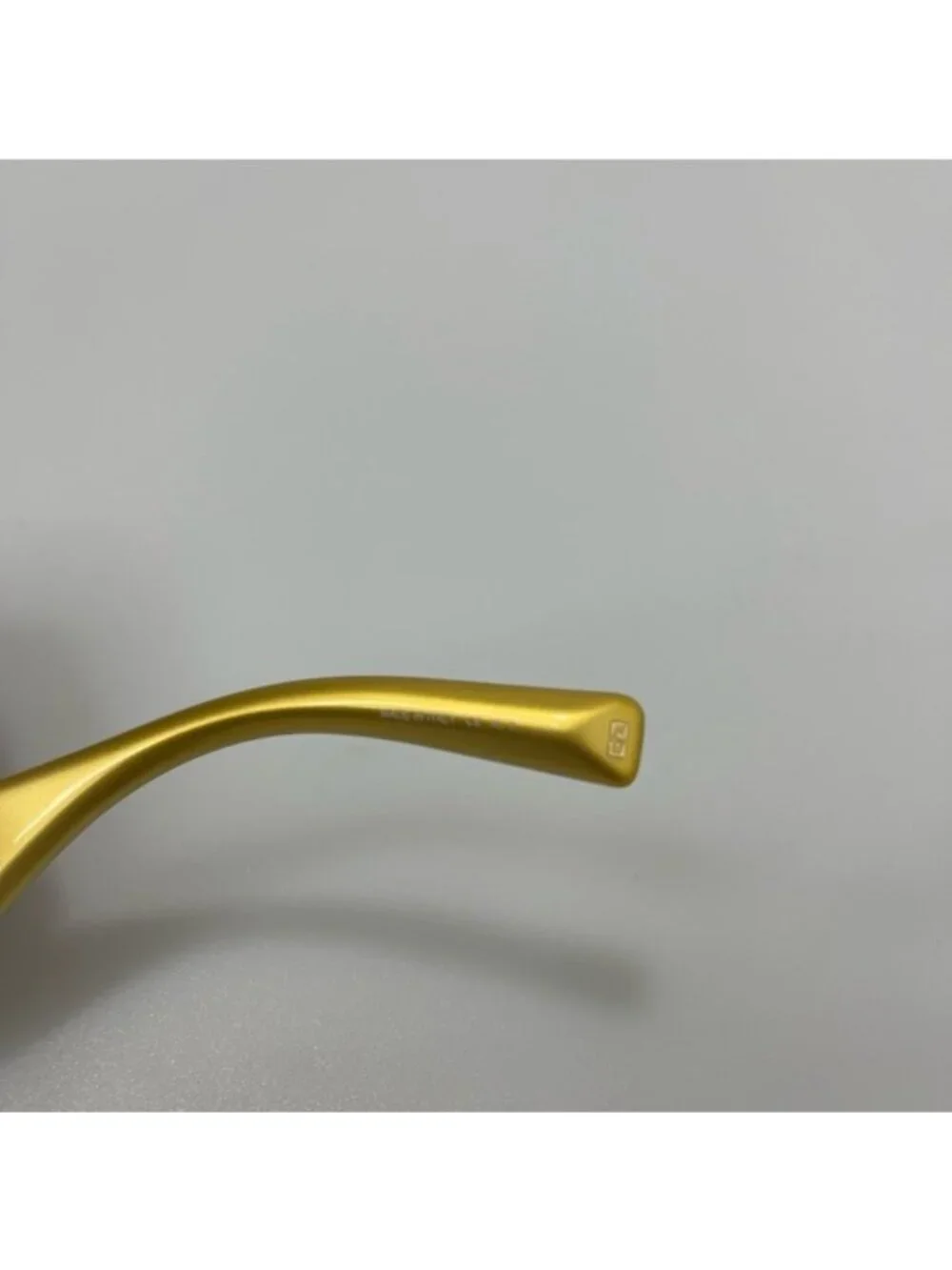 Givenchy Gold Sunglasses $379. Without Tags. No Box. Will Ship Carefully.